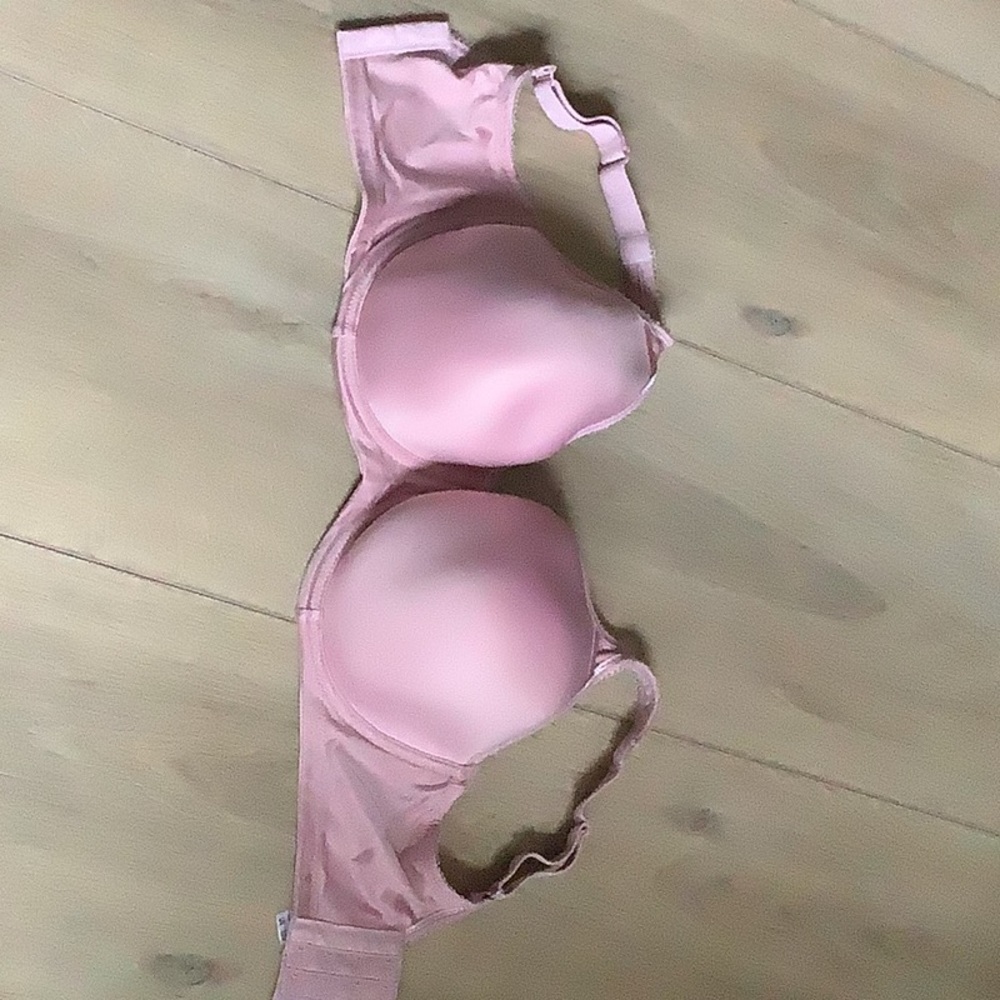 Wacoal pink new with out the tag t-shirt bra